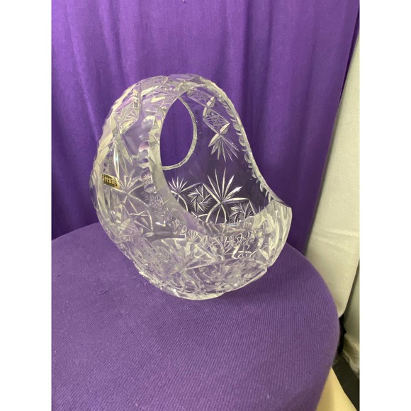 Vintage Lead Crystal Clear Cut Diamond Design Basket - Picture 6 of 15